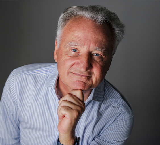 Tarian Pharma CSO/CMO Dr Janusz CZERNIELEWSKI